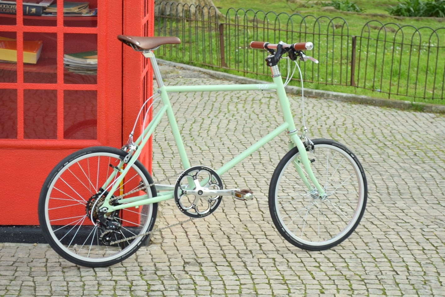 Veli T7 x 451mm wheel (pistachio green)